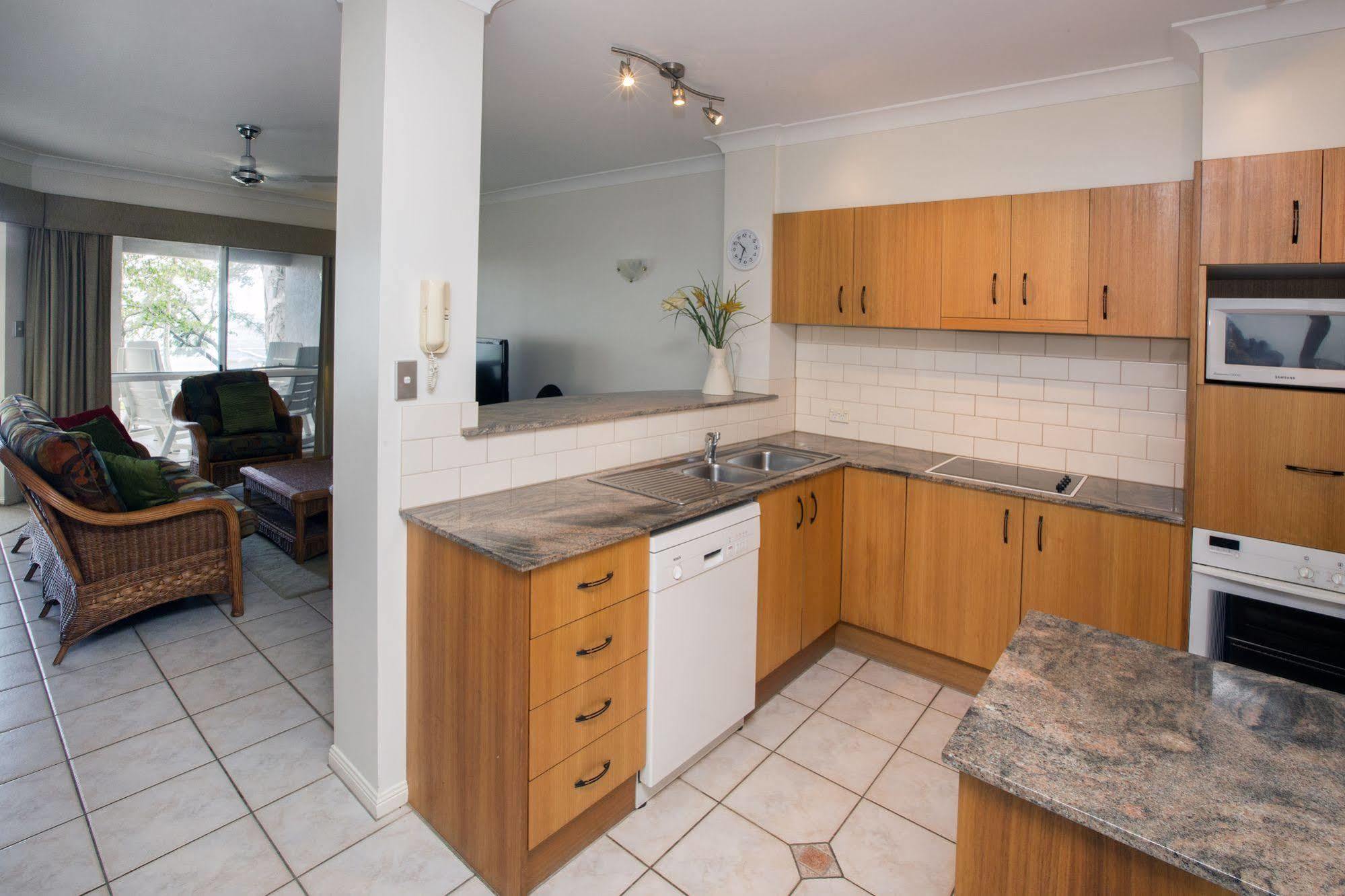 Coral Horizons - Beachfront 3* Palm Cove