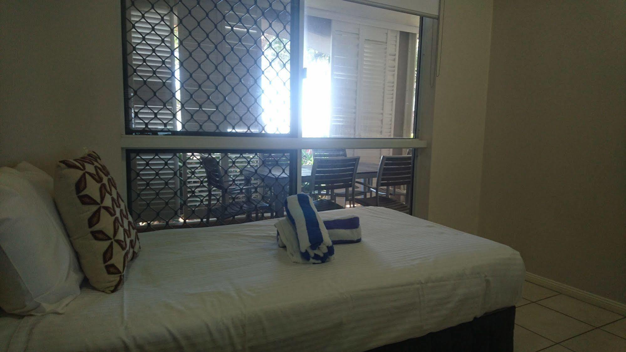 Aparthotel Coral Horizons - Beachfront
