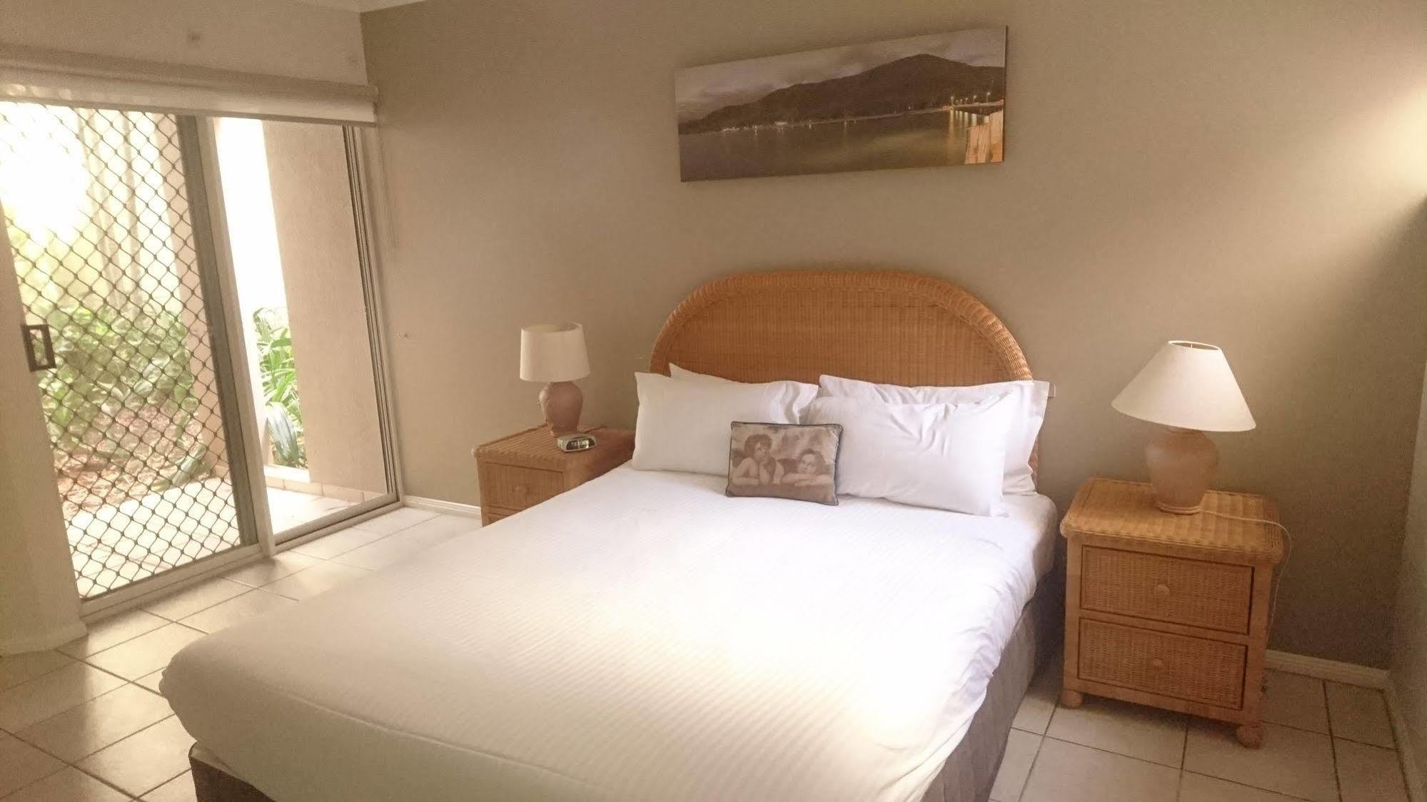 Coral Horizons - Beachfront Aparthotel