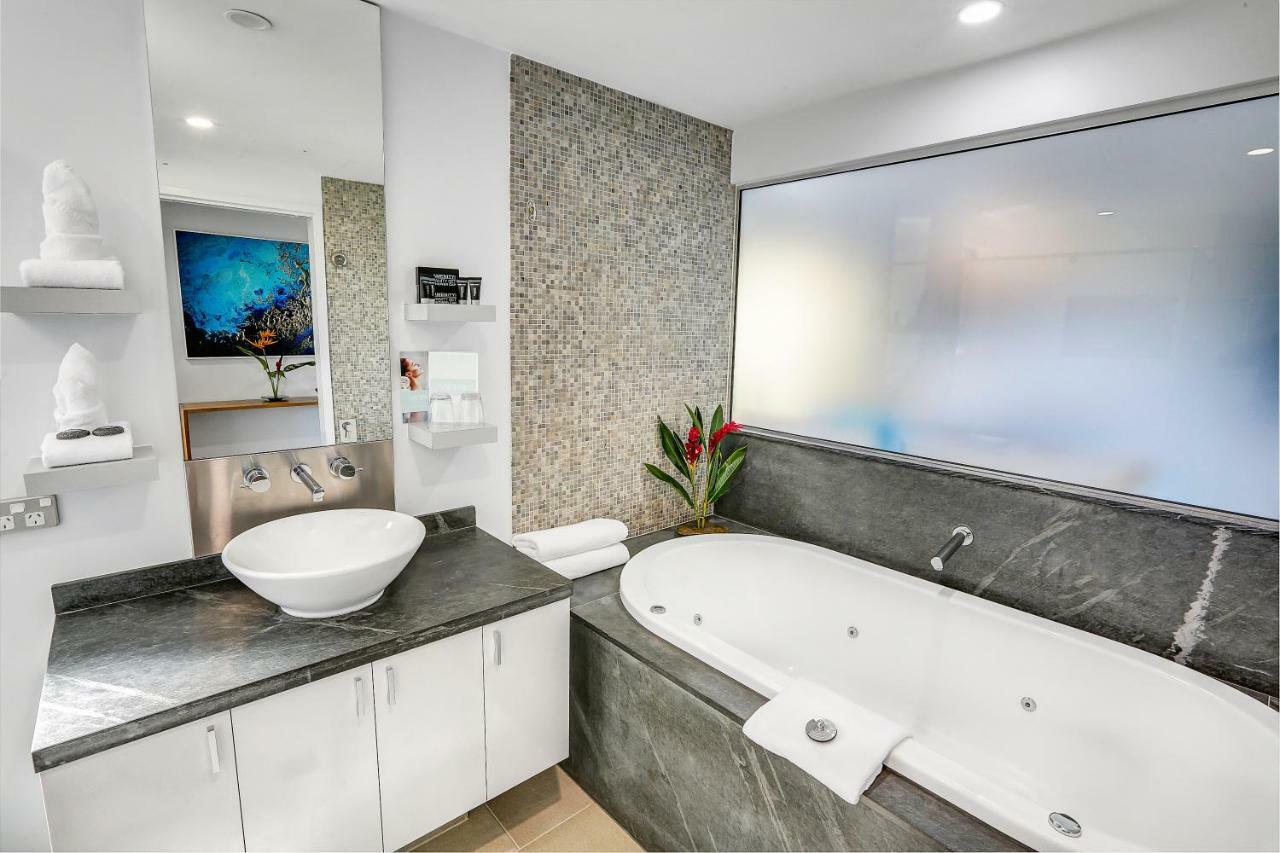 Apartment Elysium Private Apartments Triton By The Sea *