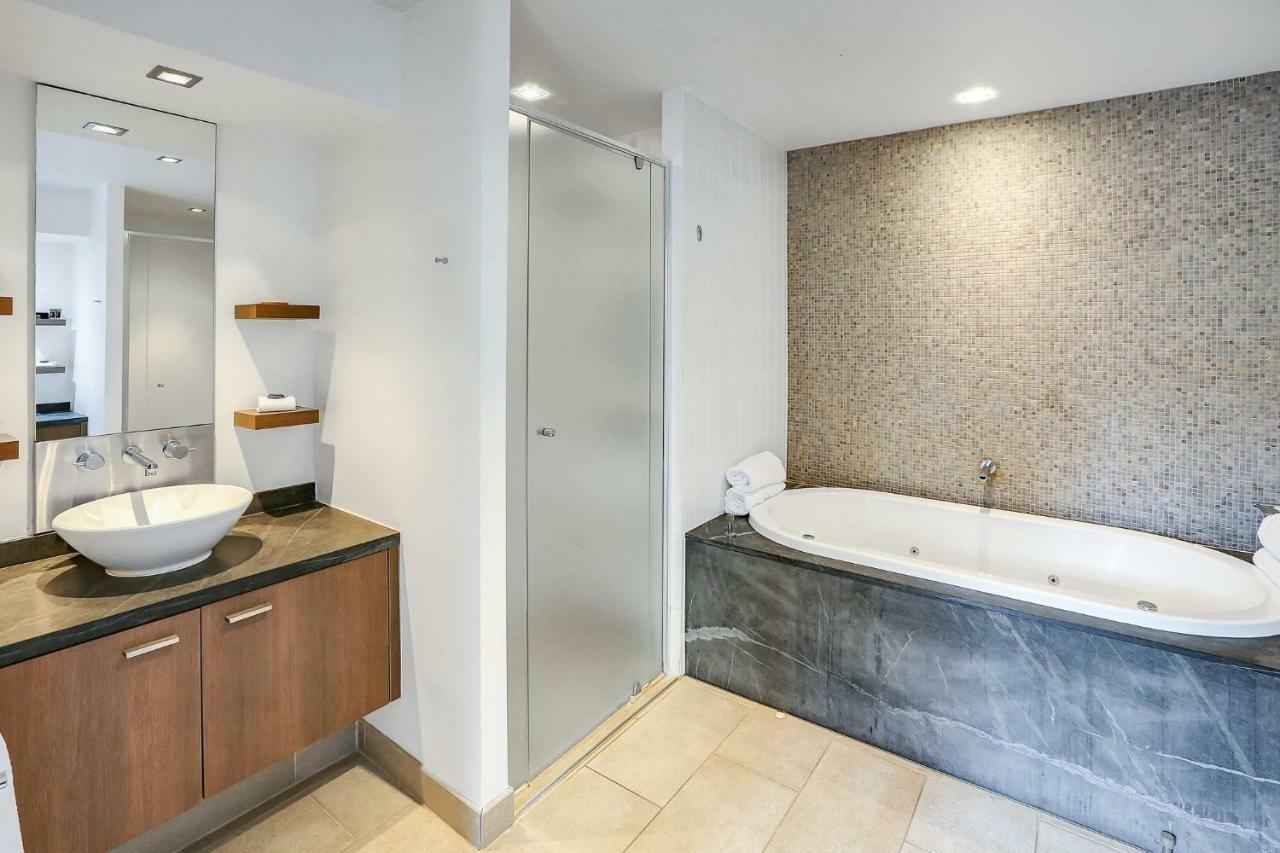 Elysium Private Apartments Triton By The Sea Palm Cove