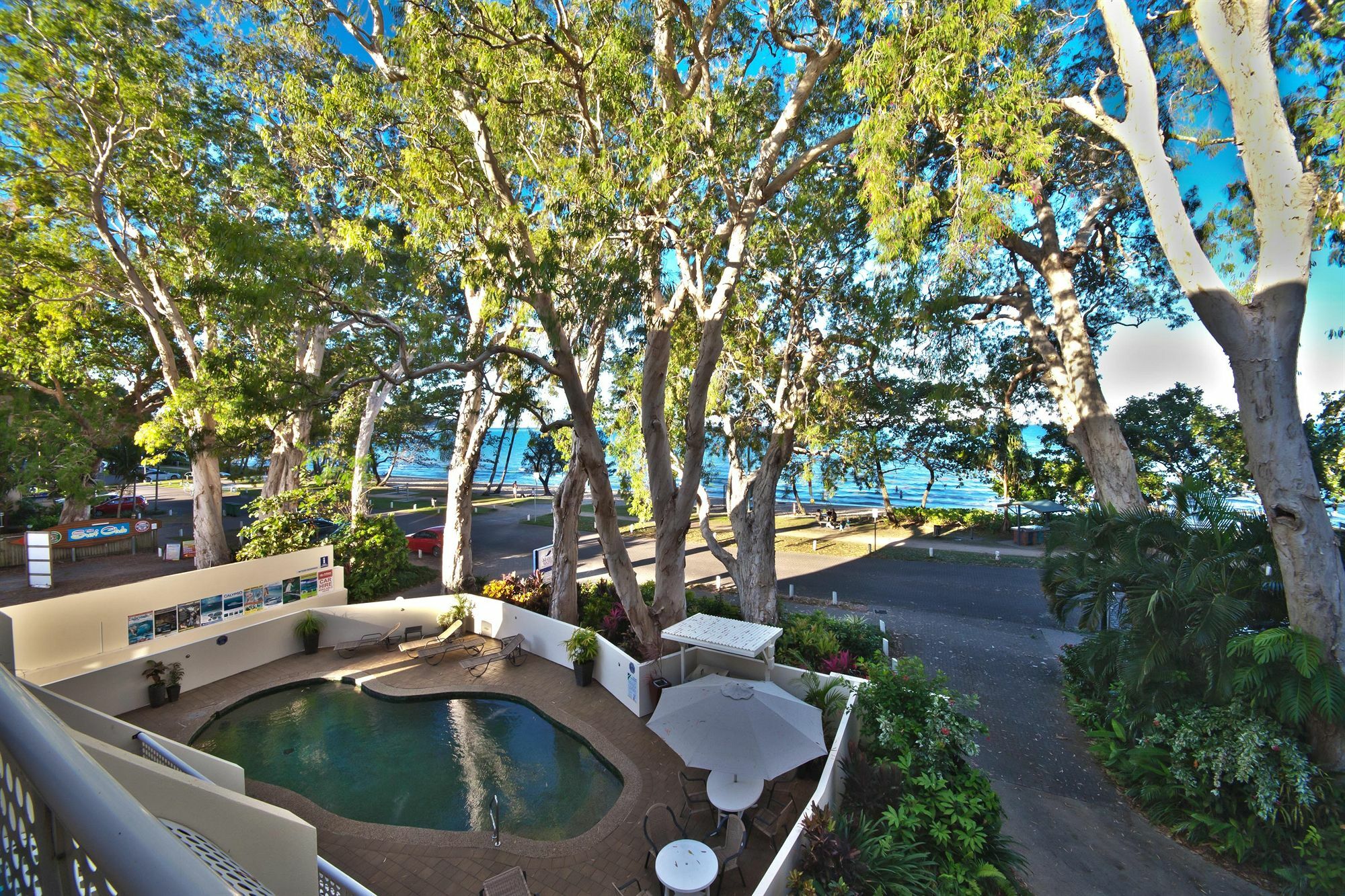 Marlin Waters Beachfront Aparthotel 4*