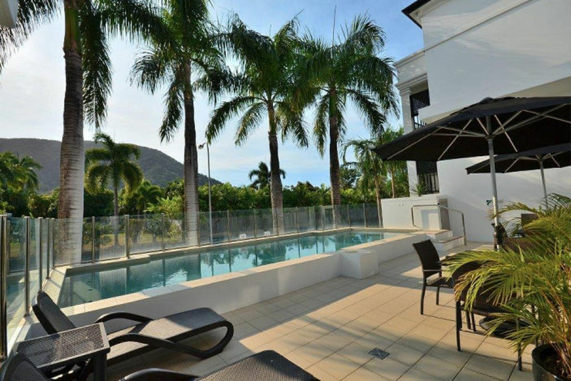 Aparthotel Elysium 4*