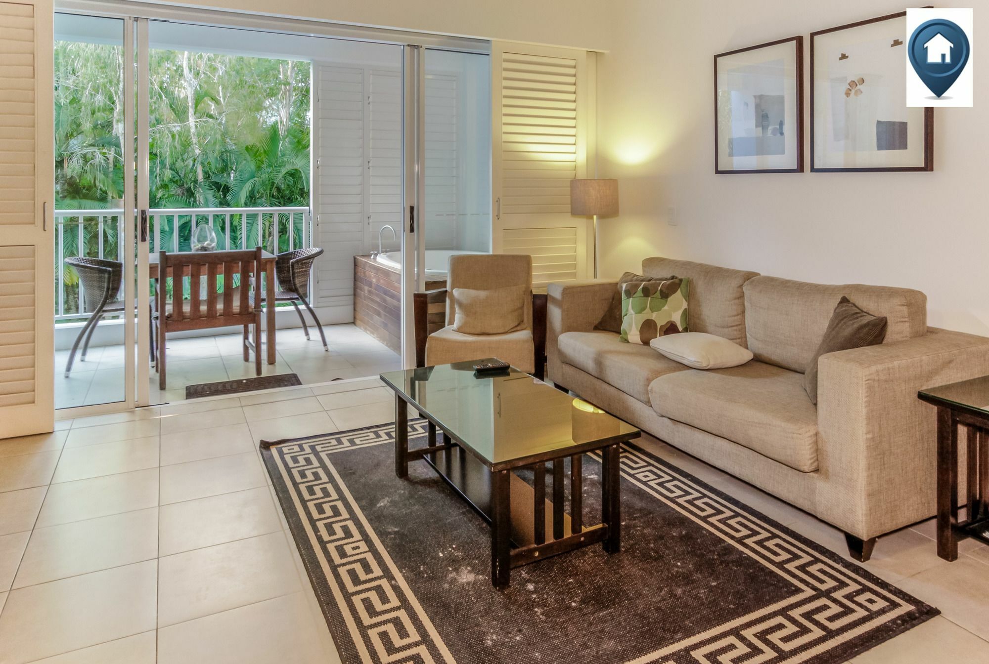 The Club Premium Private 5* Palm Cove