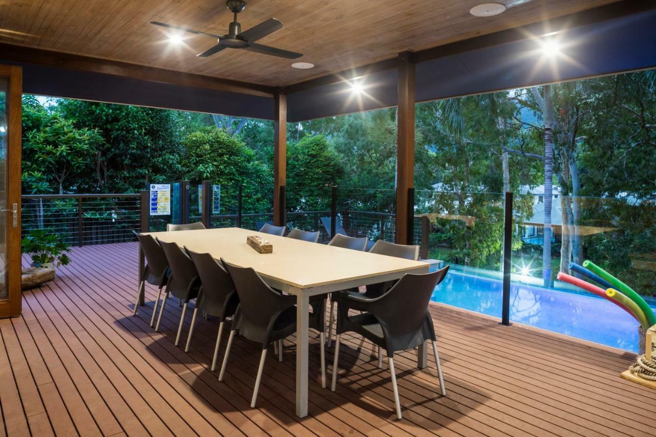 Trito - Luxury Holiday House Holiday home Palm Cove