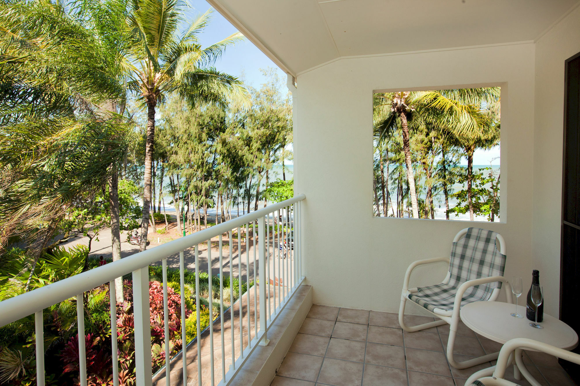 Resort Melaleuca Palm Cove