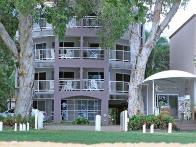 Coral Horizons - Beachfront Aparthotel Palm Cove