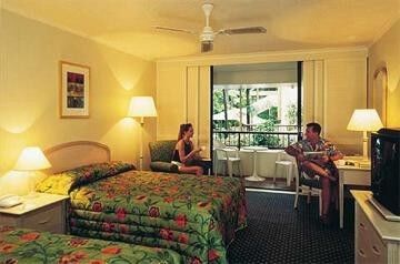 Clarion Great Barrier Reef 4*