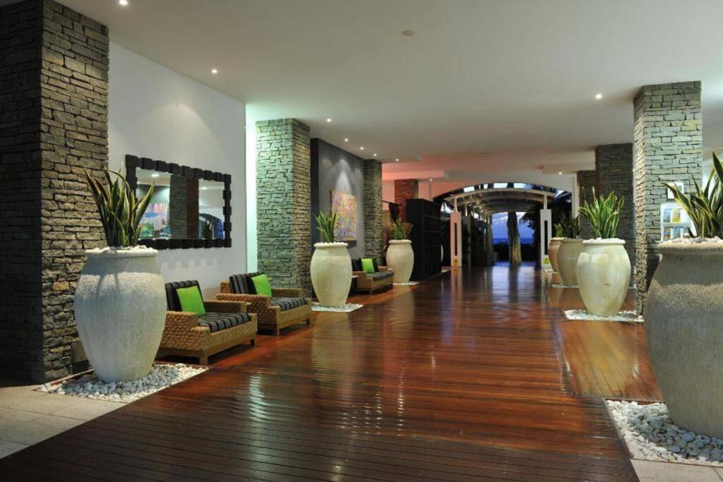 Club Apartment *