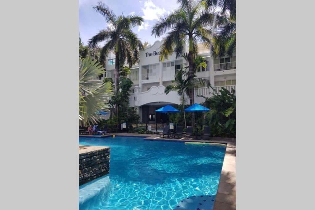 Club Apartment