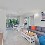 Drift Tropical Apartment 4402 Palm Cove