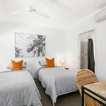 The Palms At Mango Lagoon - Palm Cove Wellness Haven
