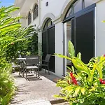 The Palms At Mango Lagoon - Palm Cove Wellness Haven