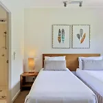 Primrose At Amphora Resort—Breezy Beachfront Bliss