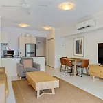 Primrose At Amphora Resort—Breezy Beachfront Bliss