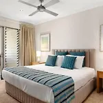Oceanic Oasis - Your Pool Paradise By Palm Beach