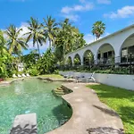 Ohana Palm Cove