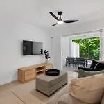 Elysium Private Apartments At Beach Club & Spa