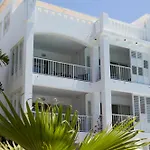 3123 Beach Club Paradise