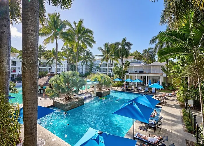 Private Beach Club Apartment In Building 2