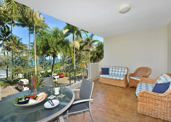 Paringa | Private Beachfront Apartments