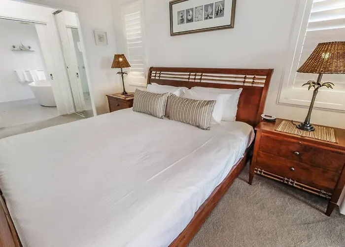 Blanco At Island Views—Beautiful Beachfront Living