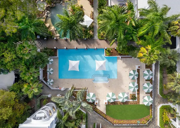 Belle Escapes Poolview Suite 54 Alamanda Resort Palm Cove