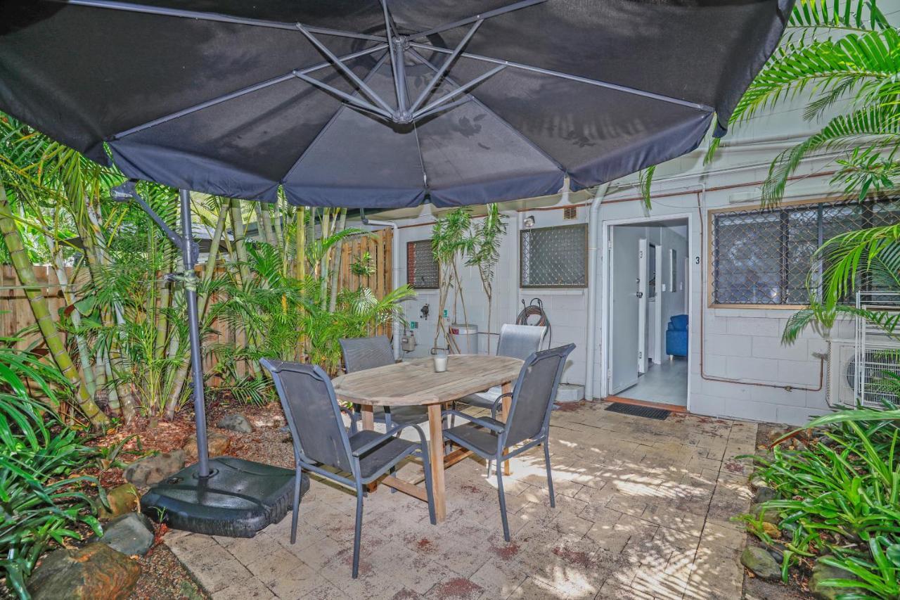 Apartment A Cozy Unit 3 With A Private Garden