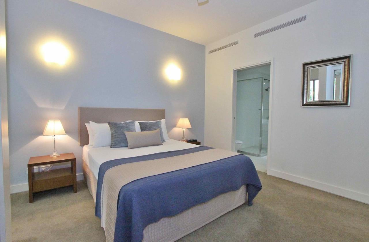 Palmcove Driftaway Apartment