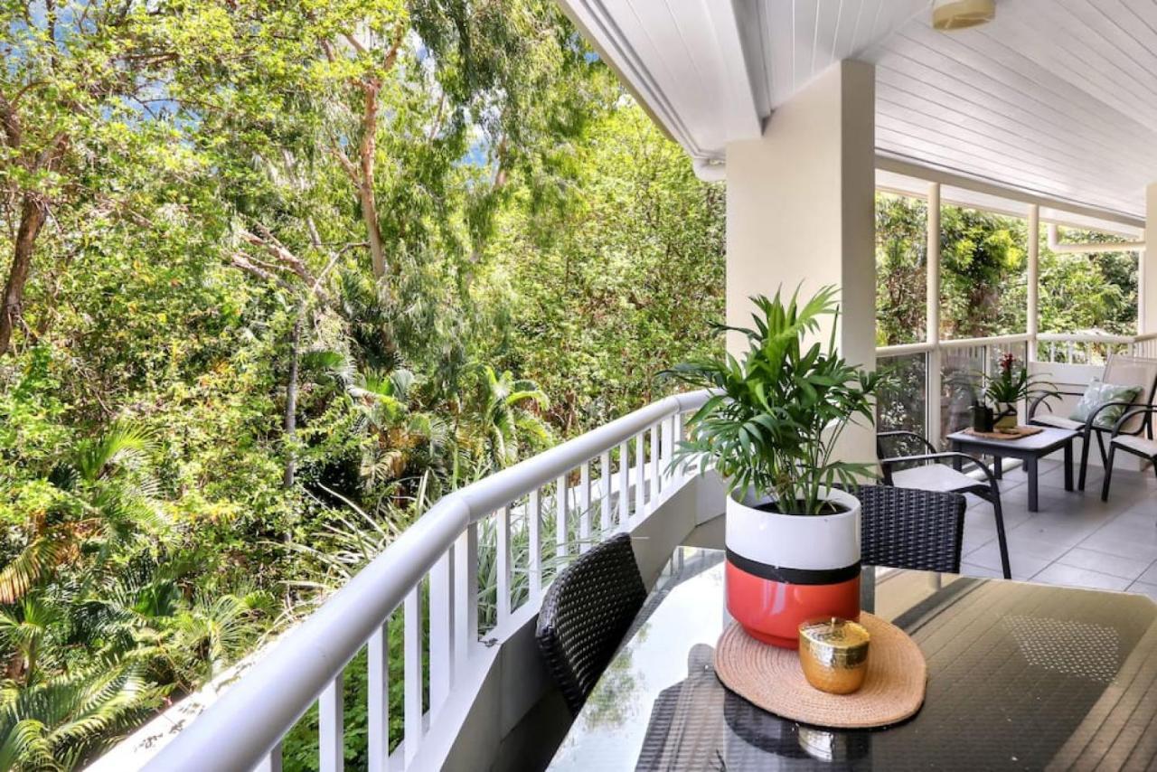 Coral Escape - A Penthouse Holiday home *