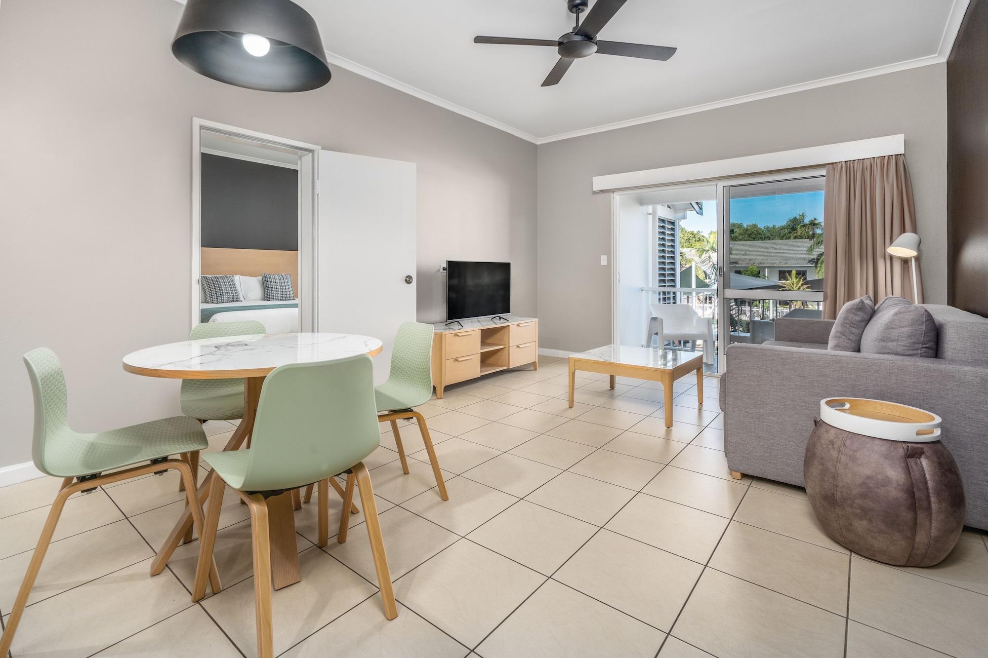 Grand Chancellor Palm Cove
