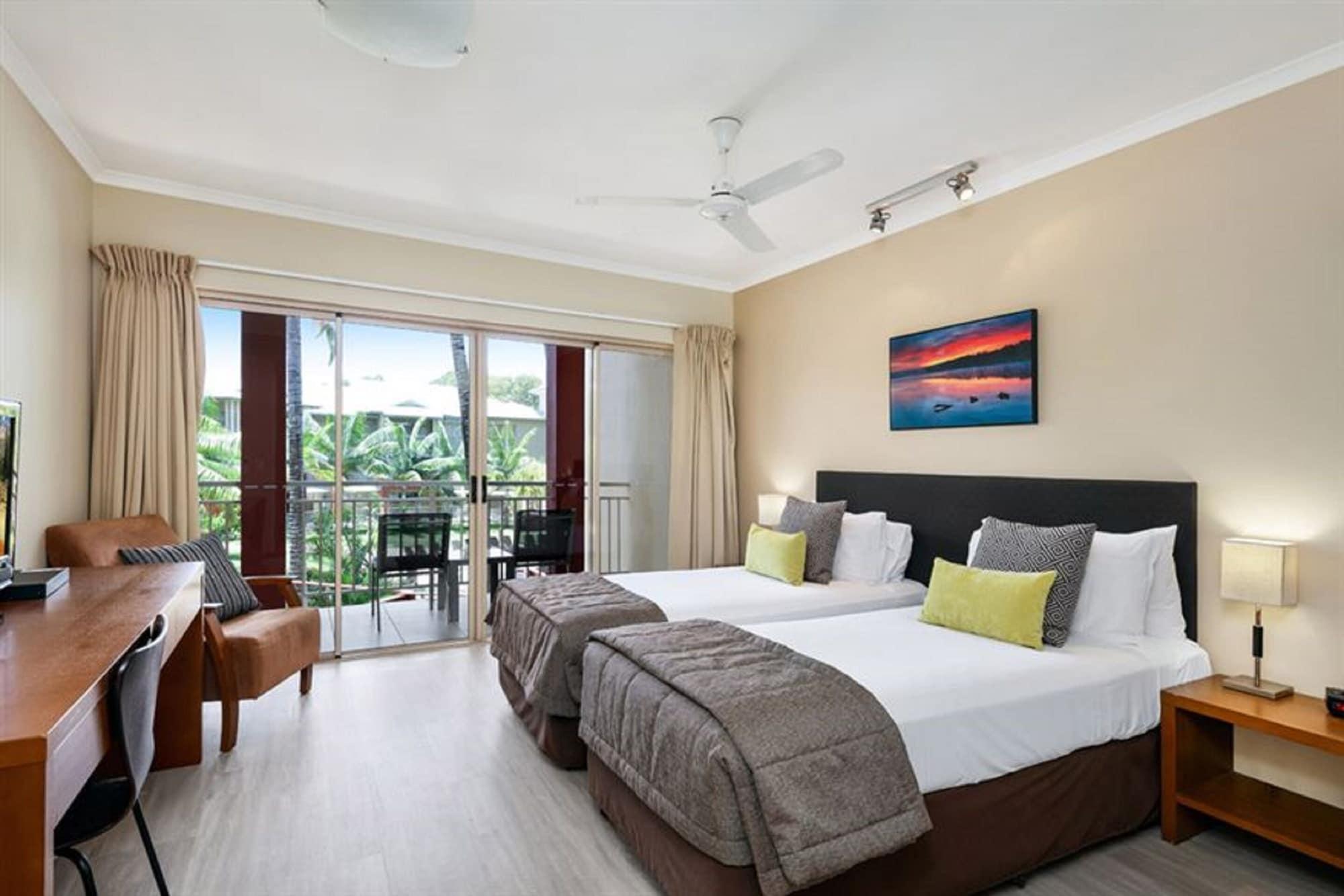 Mantra Amphora Resort 4*