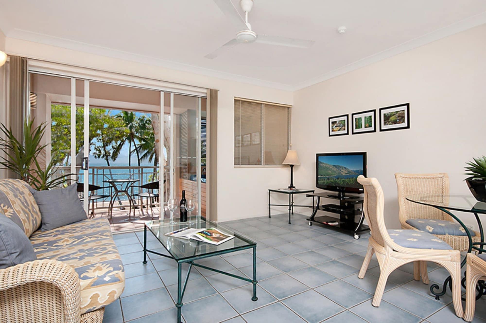 Alassio Palm Cove