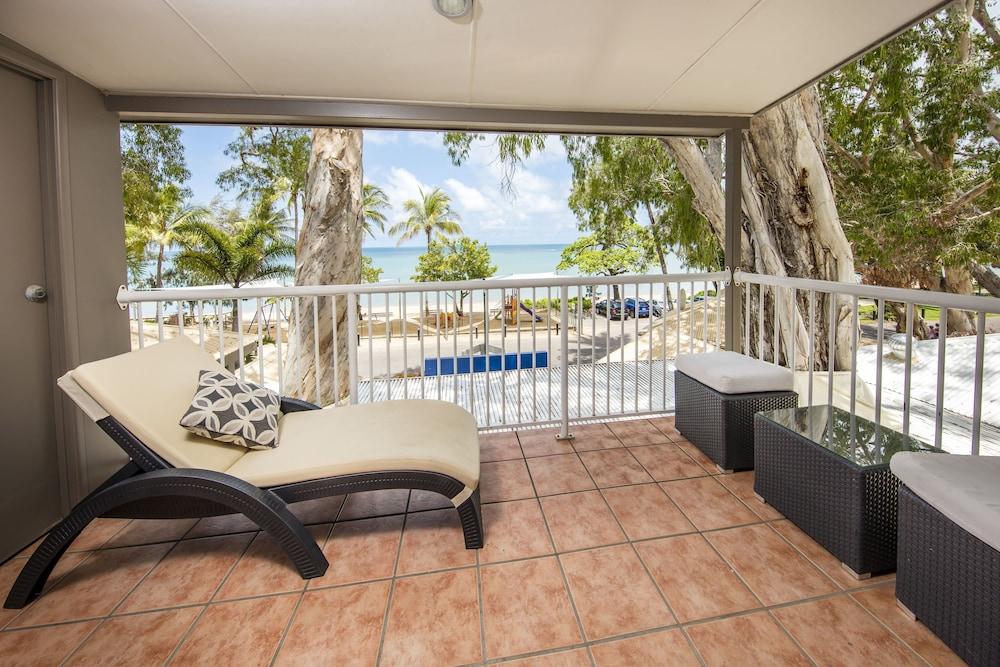 Paradise On The 4*