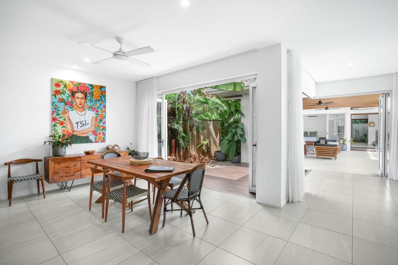 Belle Escapes 94 Cascade Luxury Holiday home Palm Cove
