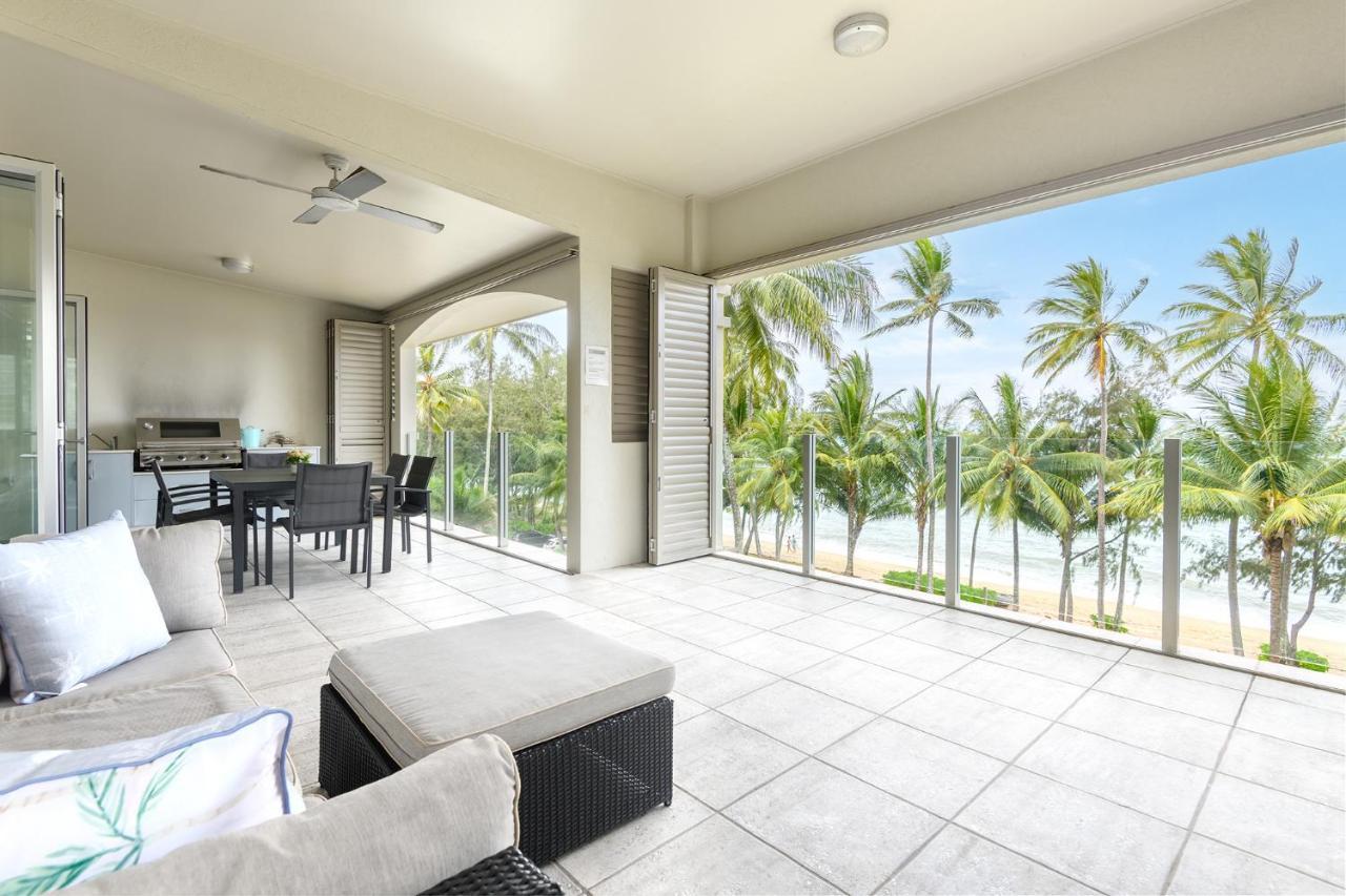 Resort Island Views Beachfront Palm Cove