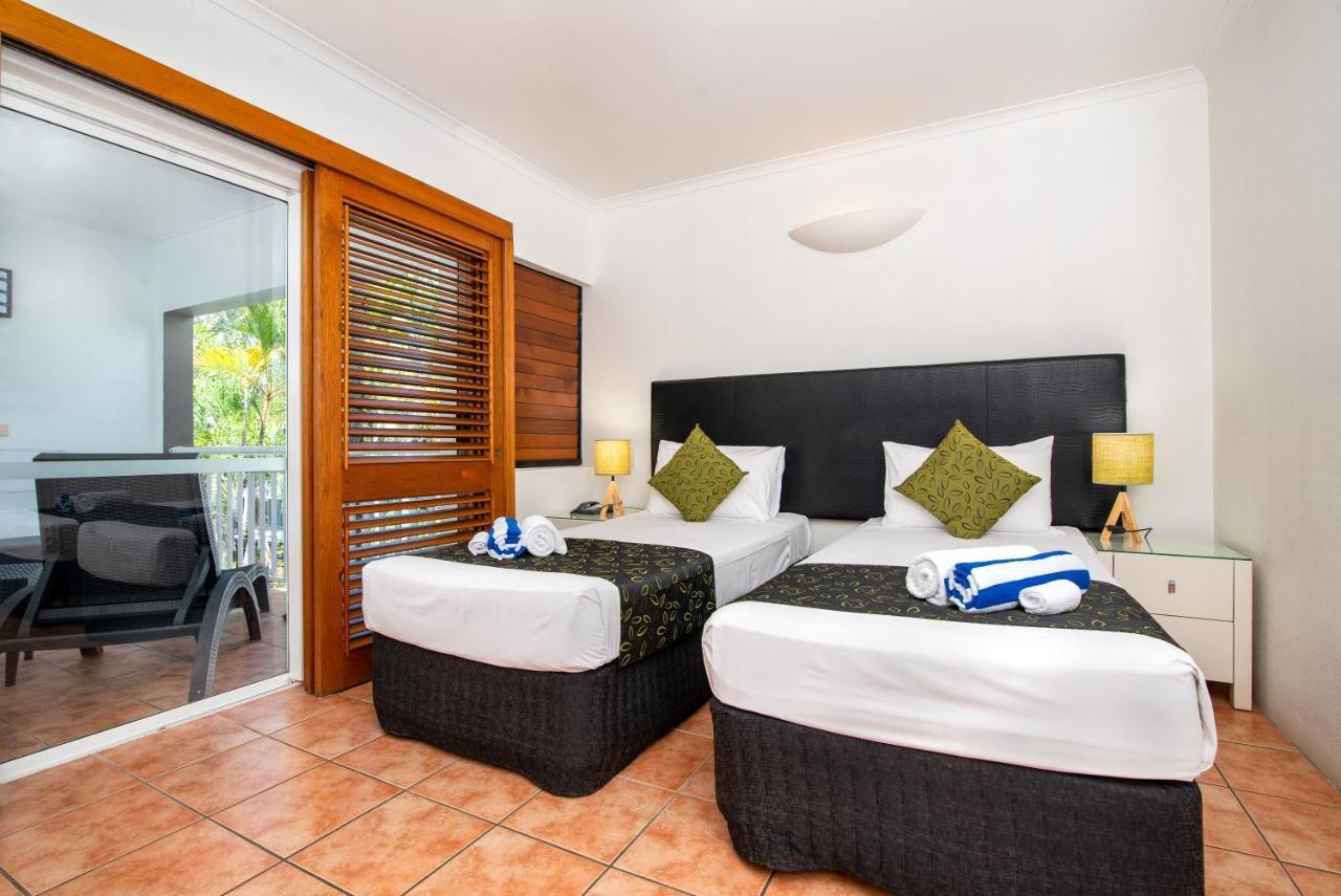 Paradise On The Palm Cove