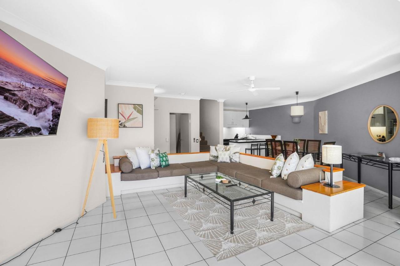 Apartment Belle Escapes Poolview 55 Alamanda *