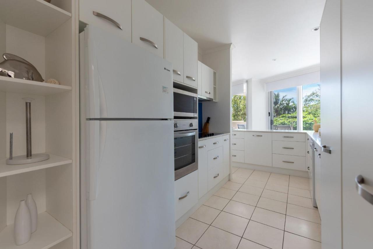 Apartment Paringa | Private Beachfront Palm Cove