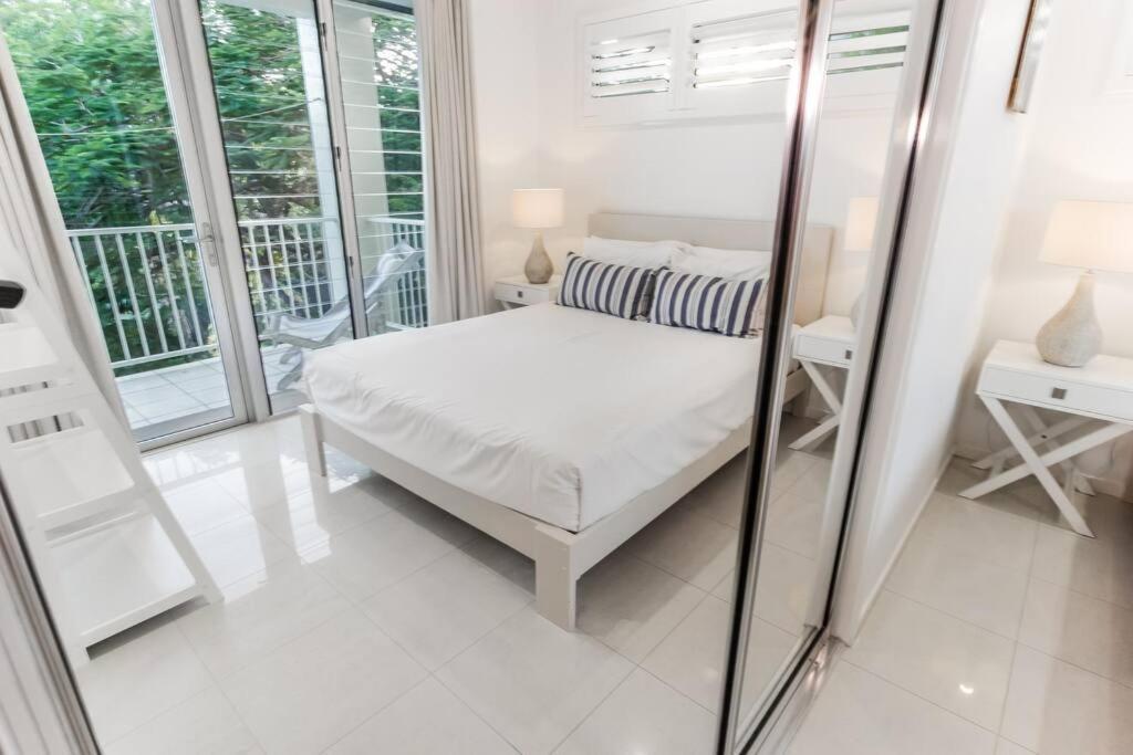 Blanco At Island Views—beautiful Beachfront Living *