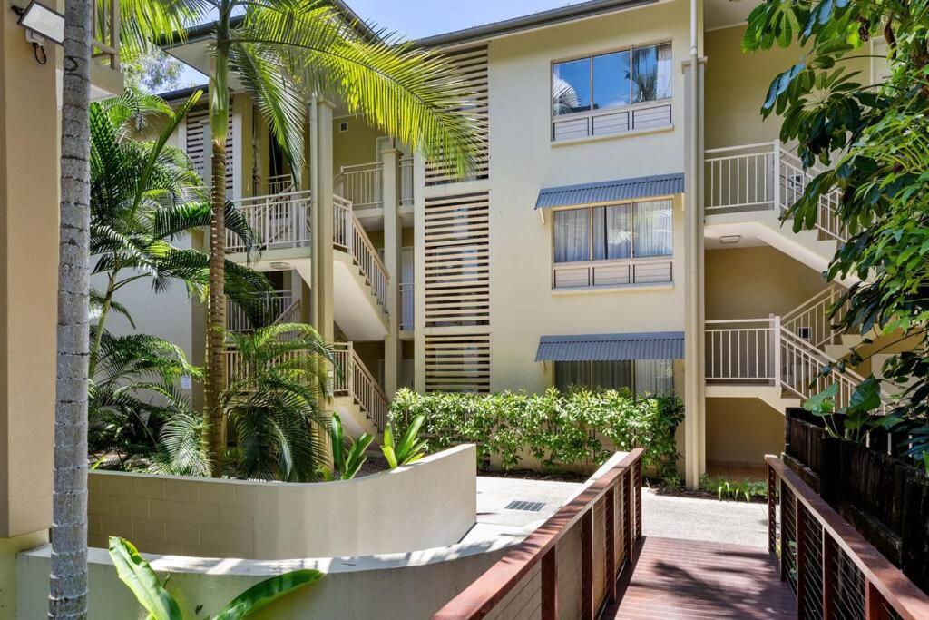 Apartment Primrose At Amphora Resort—breezy Beachfront Bliss