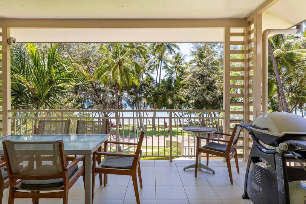 Apartment Primrose At Amphora Resort—breezy Beachfront Bliss Palm Cove