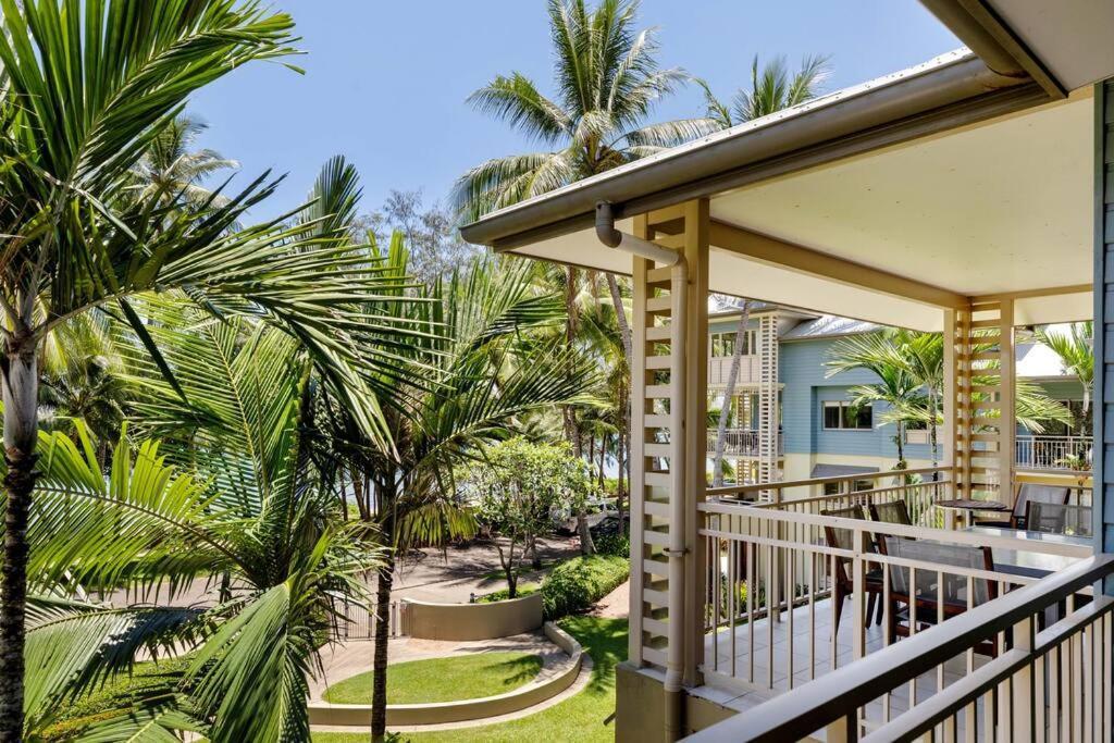 Apartment Primrose At Amphora Resort—breezy Beachfront Bliss Palm Cove