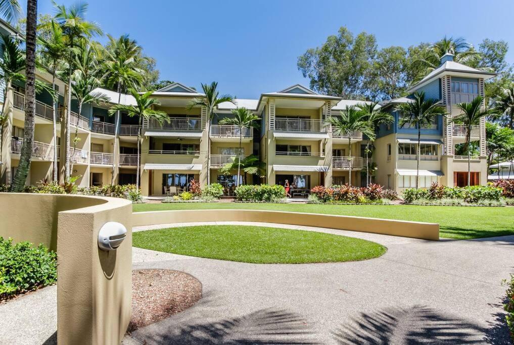 Primrose At Amphora Resort—breezy Beachfront Bliss Apartment *
