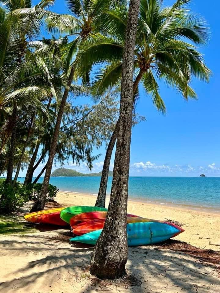 Palmcove Driftaway