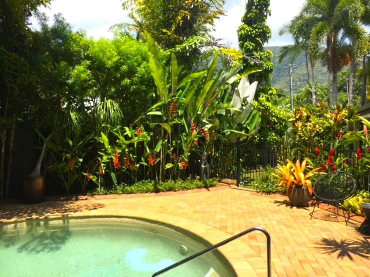 Aquatica - Luxe Holiday Home * Palm Cove