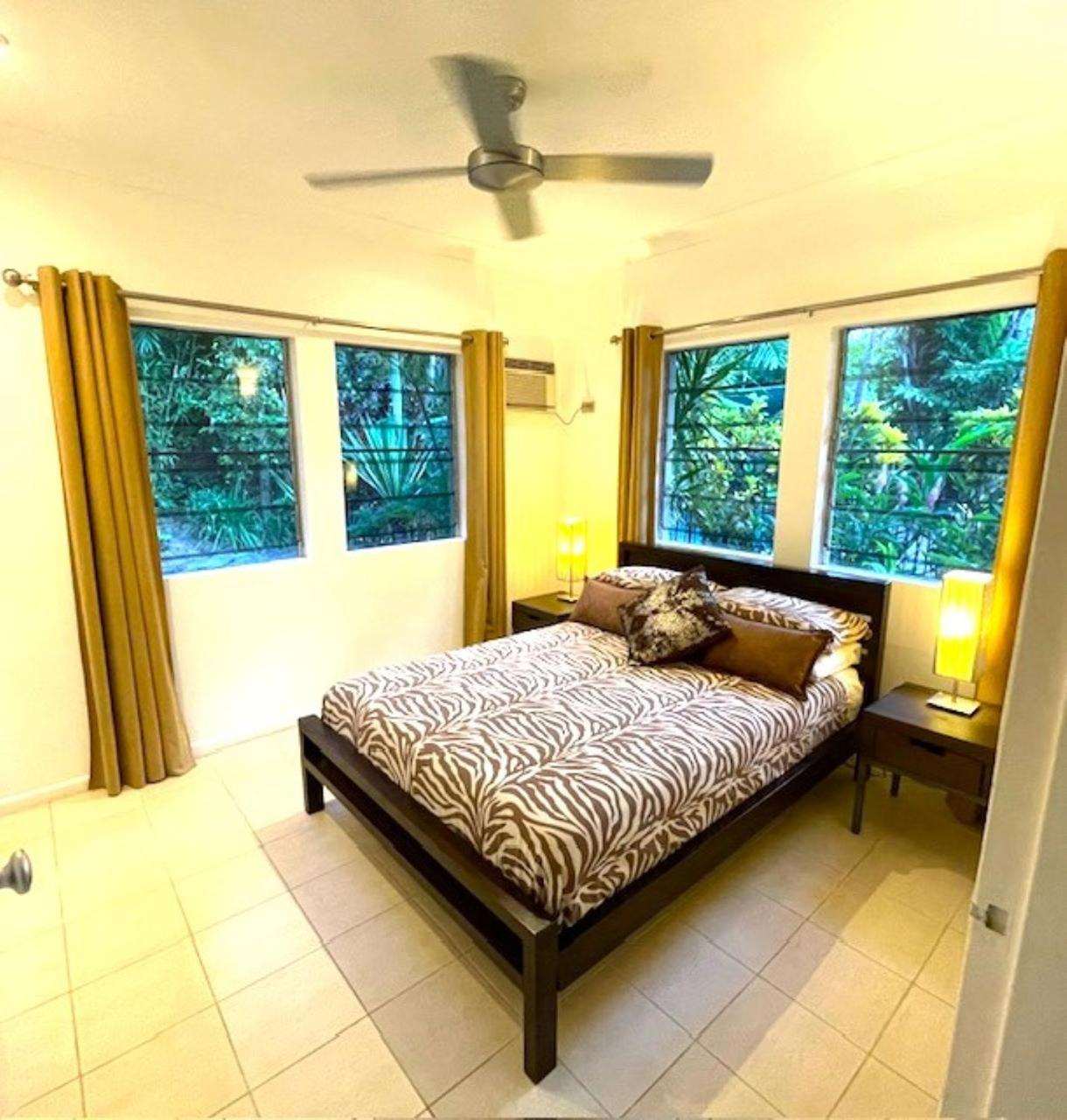 Holiday home Aquatica - Luxe Holiday Home *