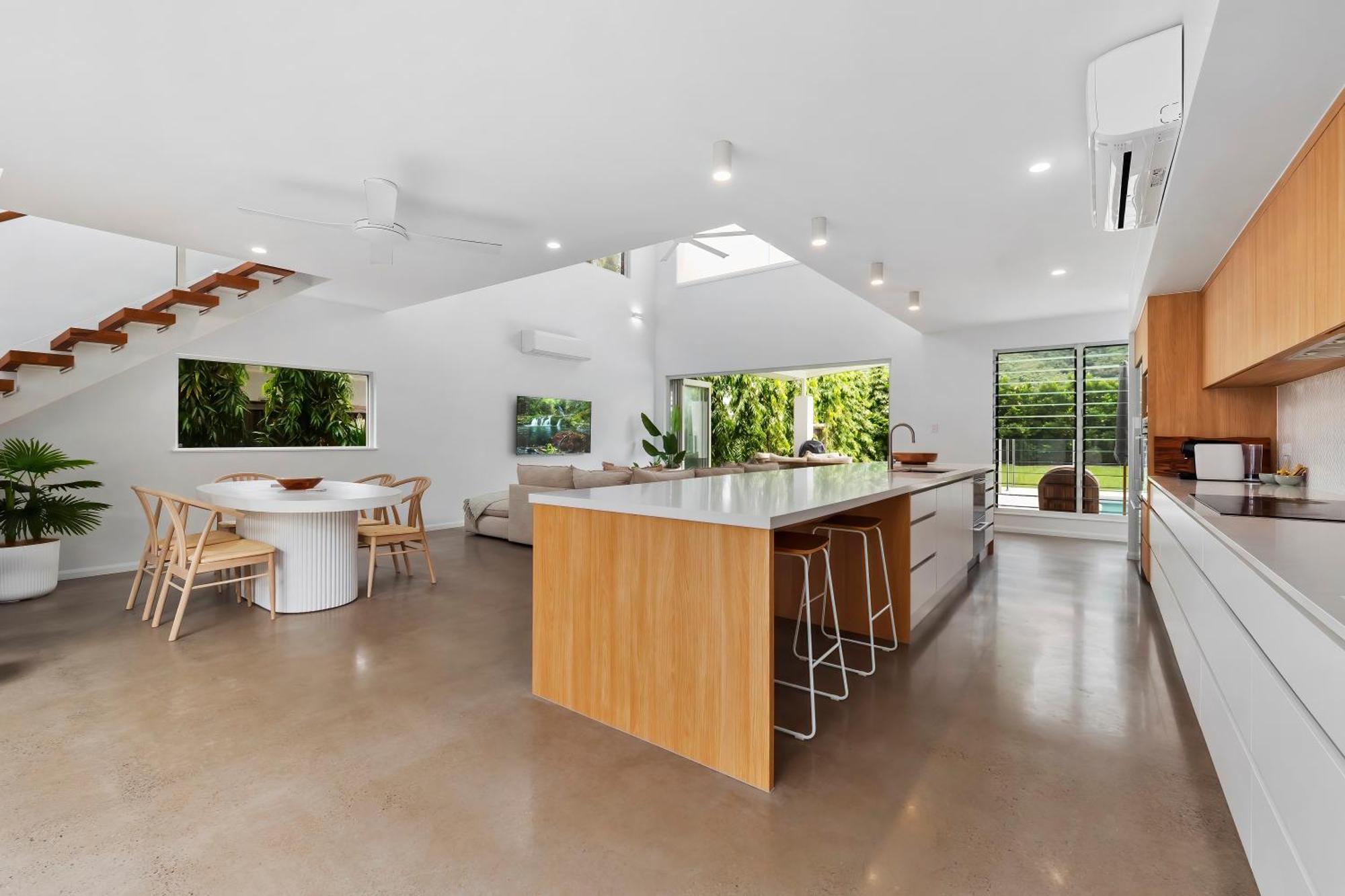 Holiday home Beachmont Bliss