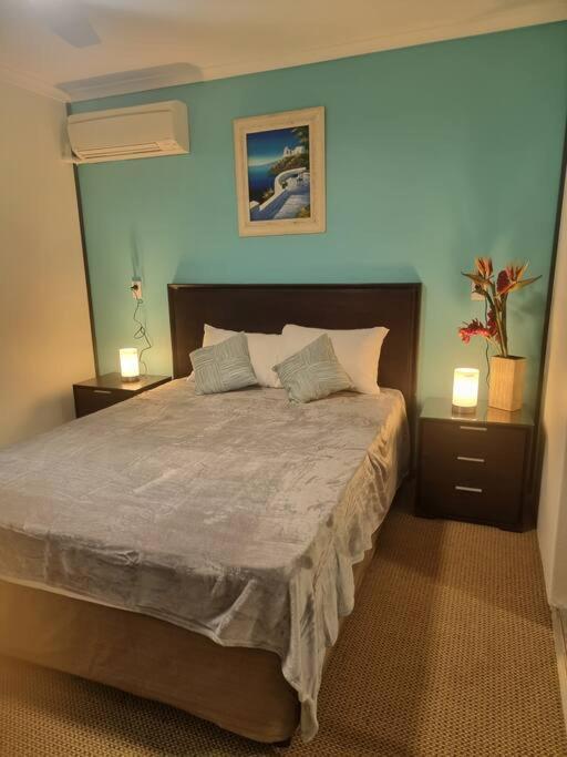 Your Coral Coast * Palm Cove