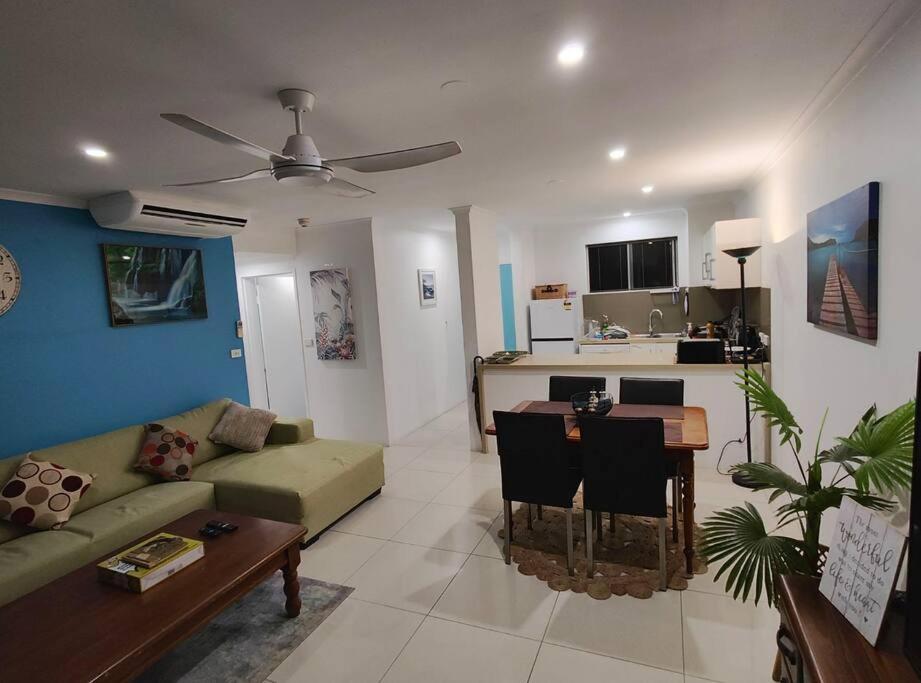 Your Coral Coast Apartment *